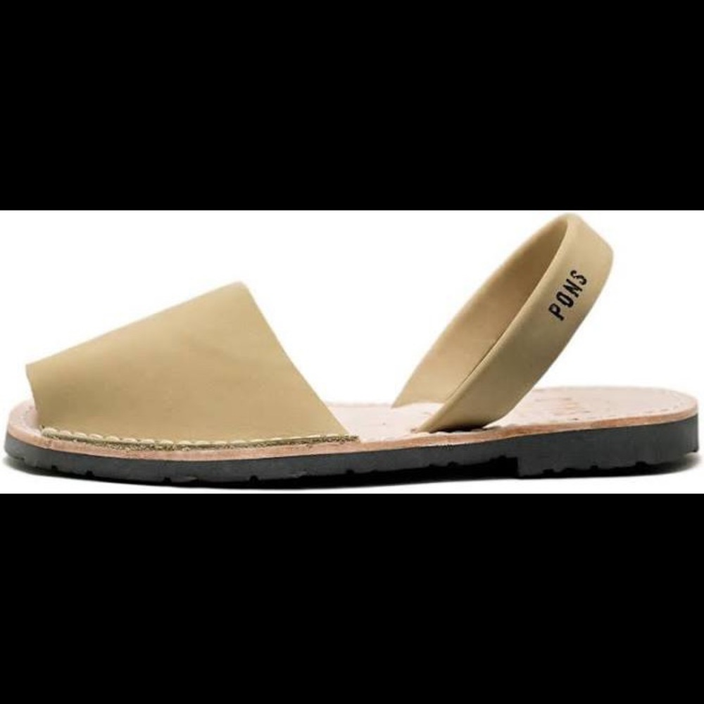 BRAND NEW pons avarcas